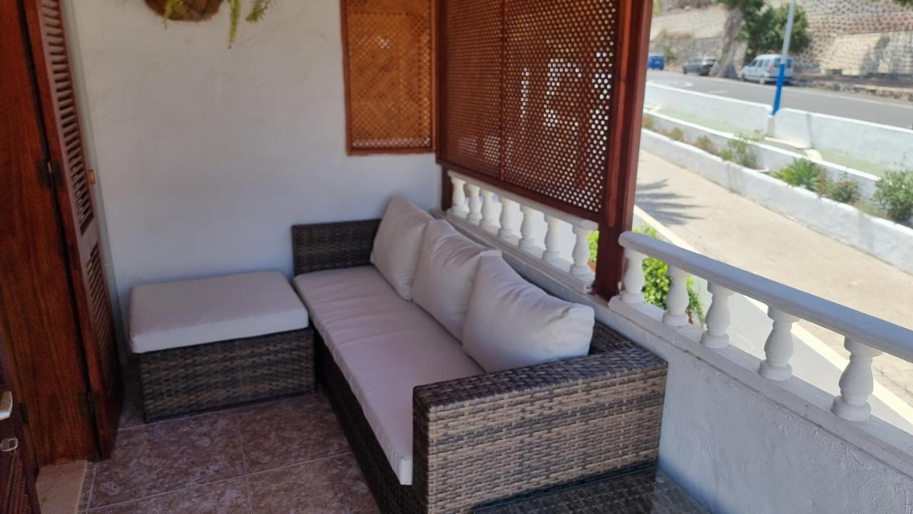 La Palmera1 Casa Al Primer Piso Con 2 Dormitorios - Two Bedroom House On The First Floor --- La Palmera 2 Casa En Planta Baja Con 1 Dormitorio, One Bedroom House On The Ground Floor 阿格特 外观 照片