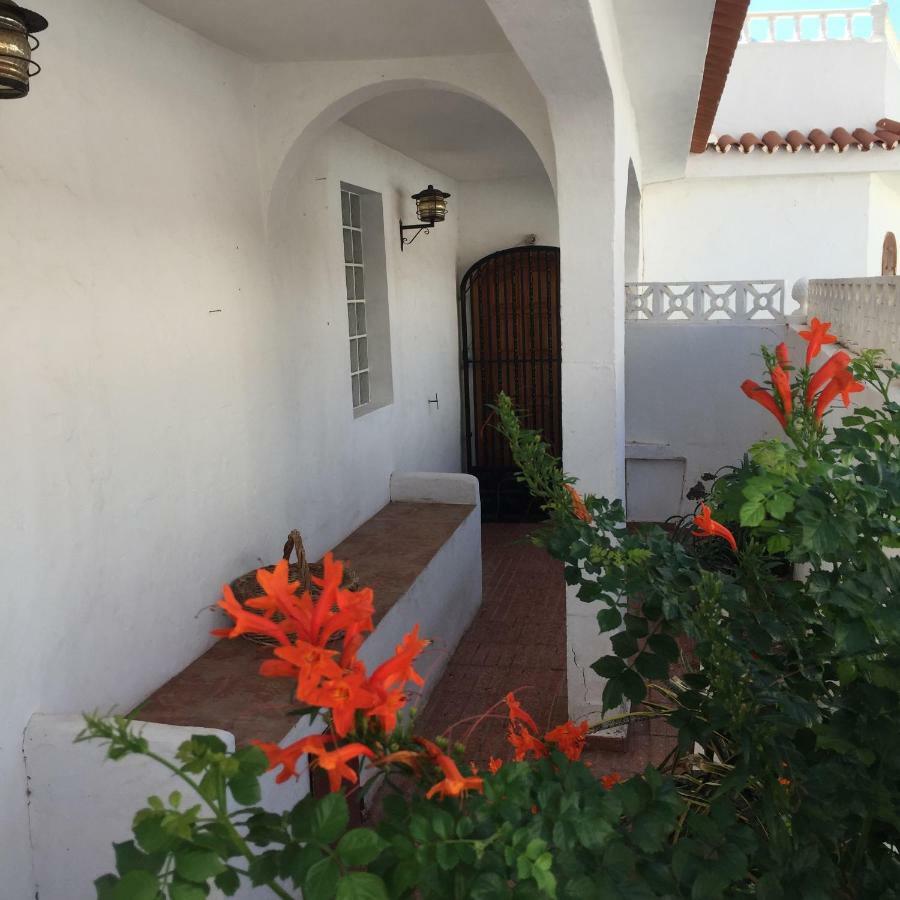 La Palmera1 Casa Al Primer Piso Con 2 Dormitorios - Two Bedroom House On The First Floor --- La Palmera 2 Casa En Planta Baja Con 1 Dormitorio, One Bedroom House On The Ground Floor 阿格特 外观 照片