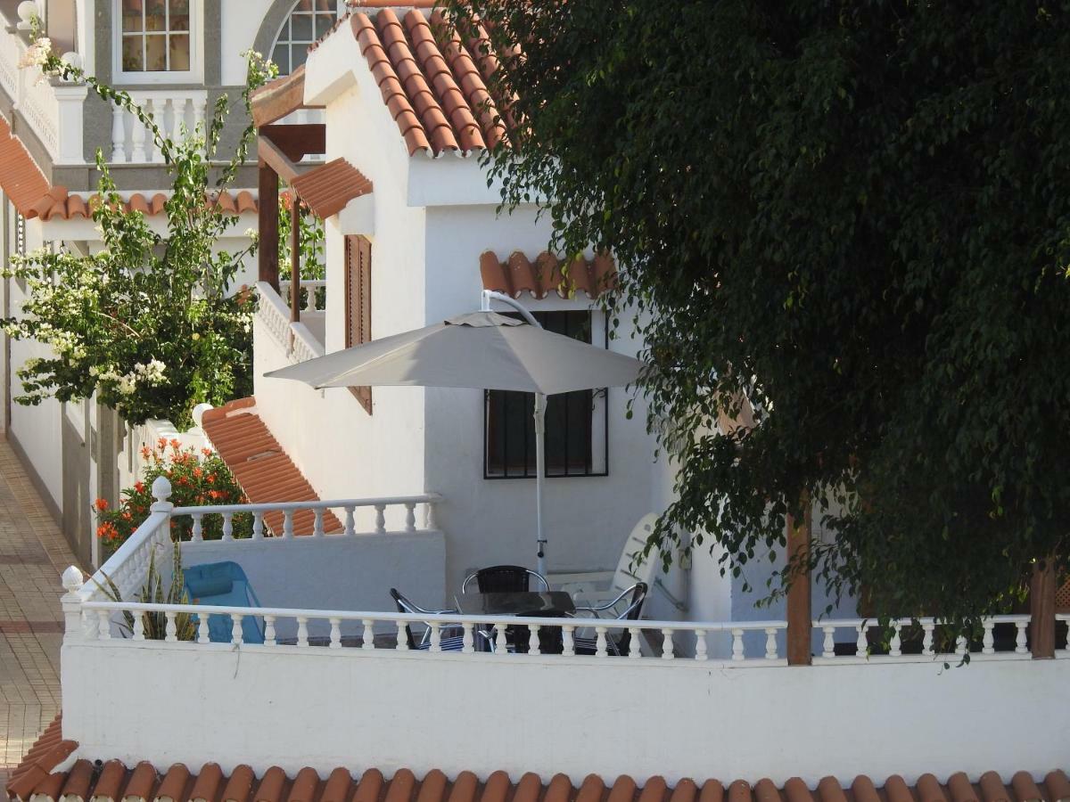 La Palmera1 Casa Al Primer Piso Con 2 Dormitorios - Two Bedroom House On The First Floor --- La Palmera 2 Casa En Planta Baja Con 1 Dormitorio, One Bedroom House On The Ground Floor 阿格特 外观 照片