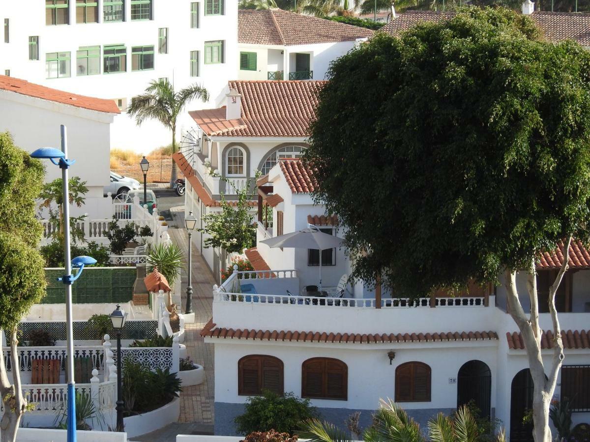 La Palmera1 Casa Al Primer Piso Con 2 Dormitorios - Two Bedroom House On The First Floor --- La Palmera 2 Casa En Planta Baja Con 1 Dormitorio, One Bedroom House On The Ground Floor 阿格特 外观 照片