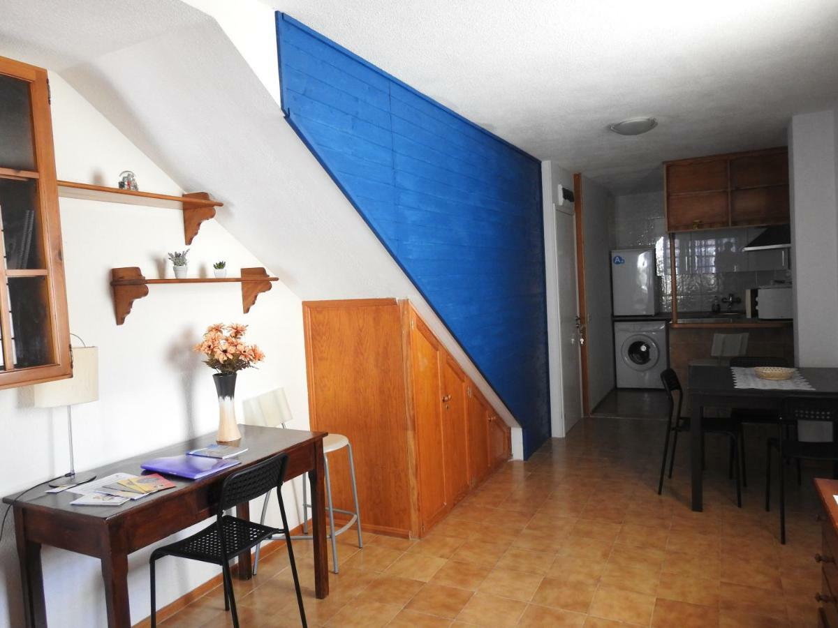 La Palmera1 Casa Al Primer Piso Con 2 Dormitorios - Two Bedroom House On The First Floor --- La Palmera 2 Casa En Planta Baja Con 1 Dormitorio, One Bedroom House On The Ground Floor 阿格特 外观 照片